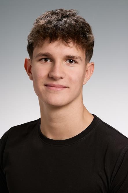 Tobias H.